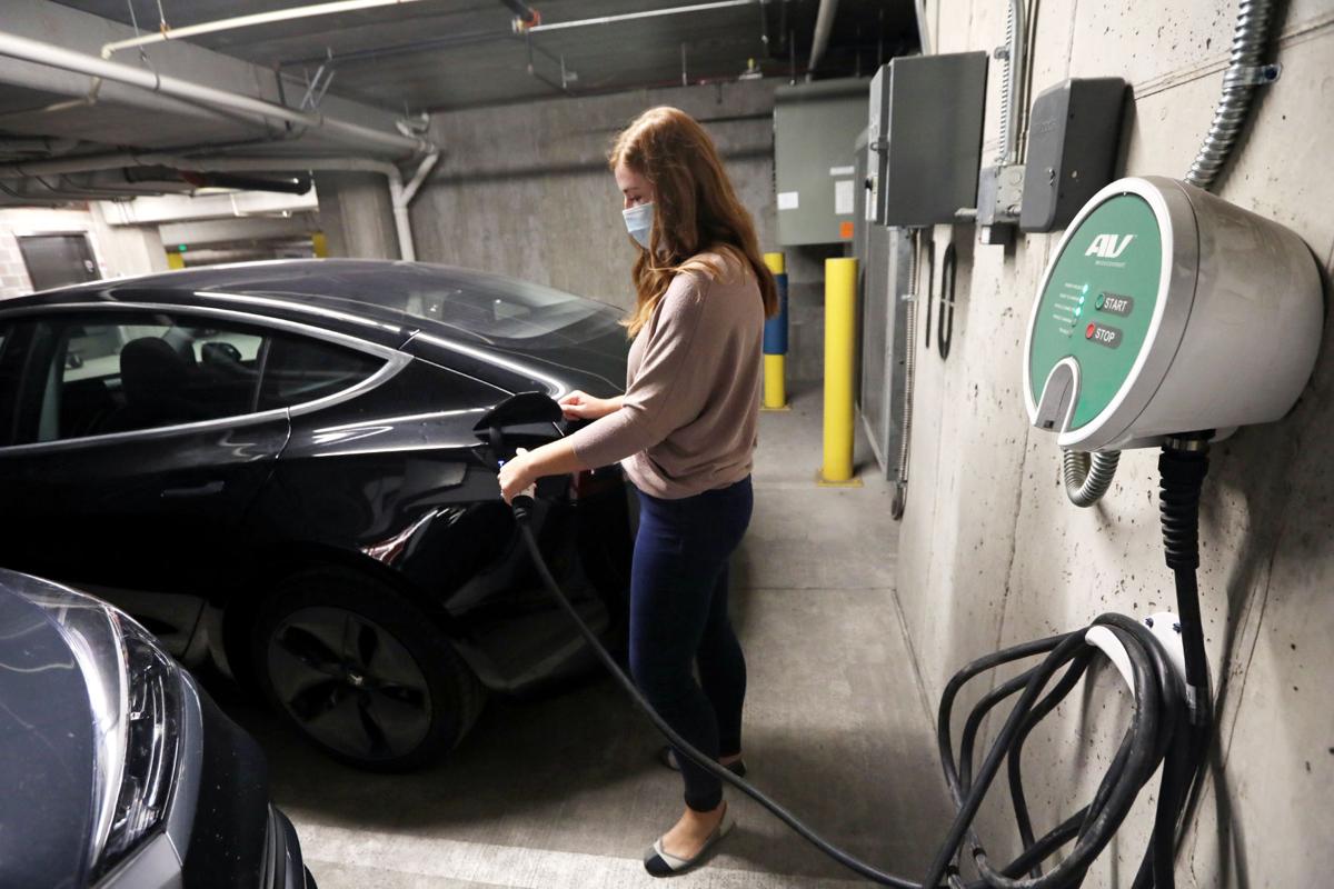 Proposed Madison ordinance would require electric vehicle charging stations