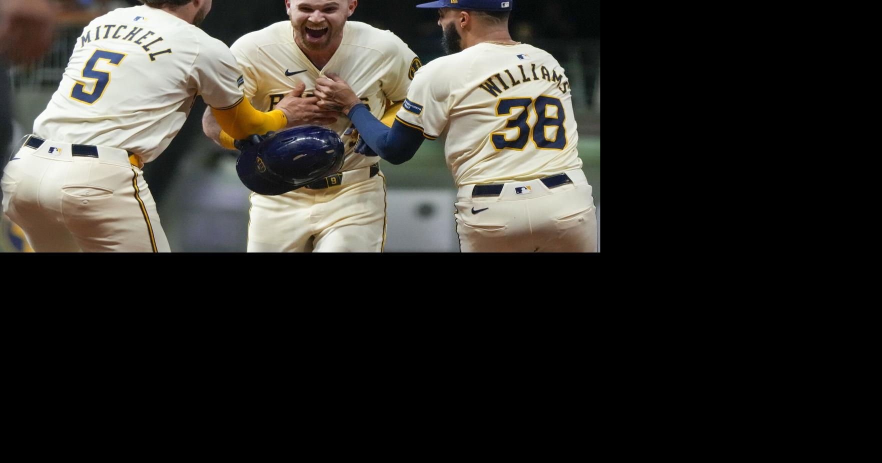 Jake Bauers' walk-off single lifts Brewers over Phillies as Milwaukee chases playoff bye