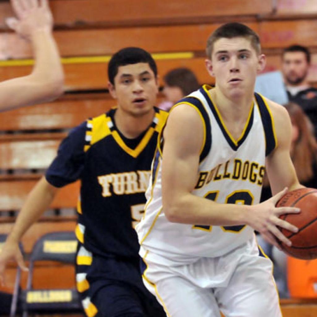 Prep Boys Basketball Pardeeville Gets Hot Beats Beloit Turner High School Basketball Madison Com