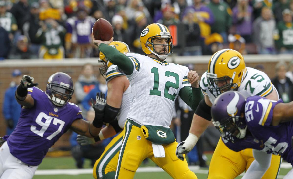 Tom Oates Packers Offense Faces Challenge In Mike Zimmer Vikings New Stadium Pro Football Madison Com