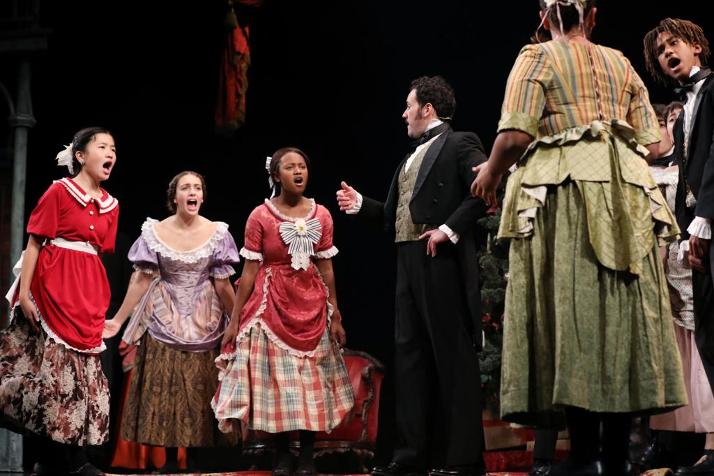 A Christmas Carol Madison Wi 2022 A Christmas Carol' Offers Laughter, Song — And An Invitation To Change |  Arts And Theater | Madison.com