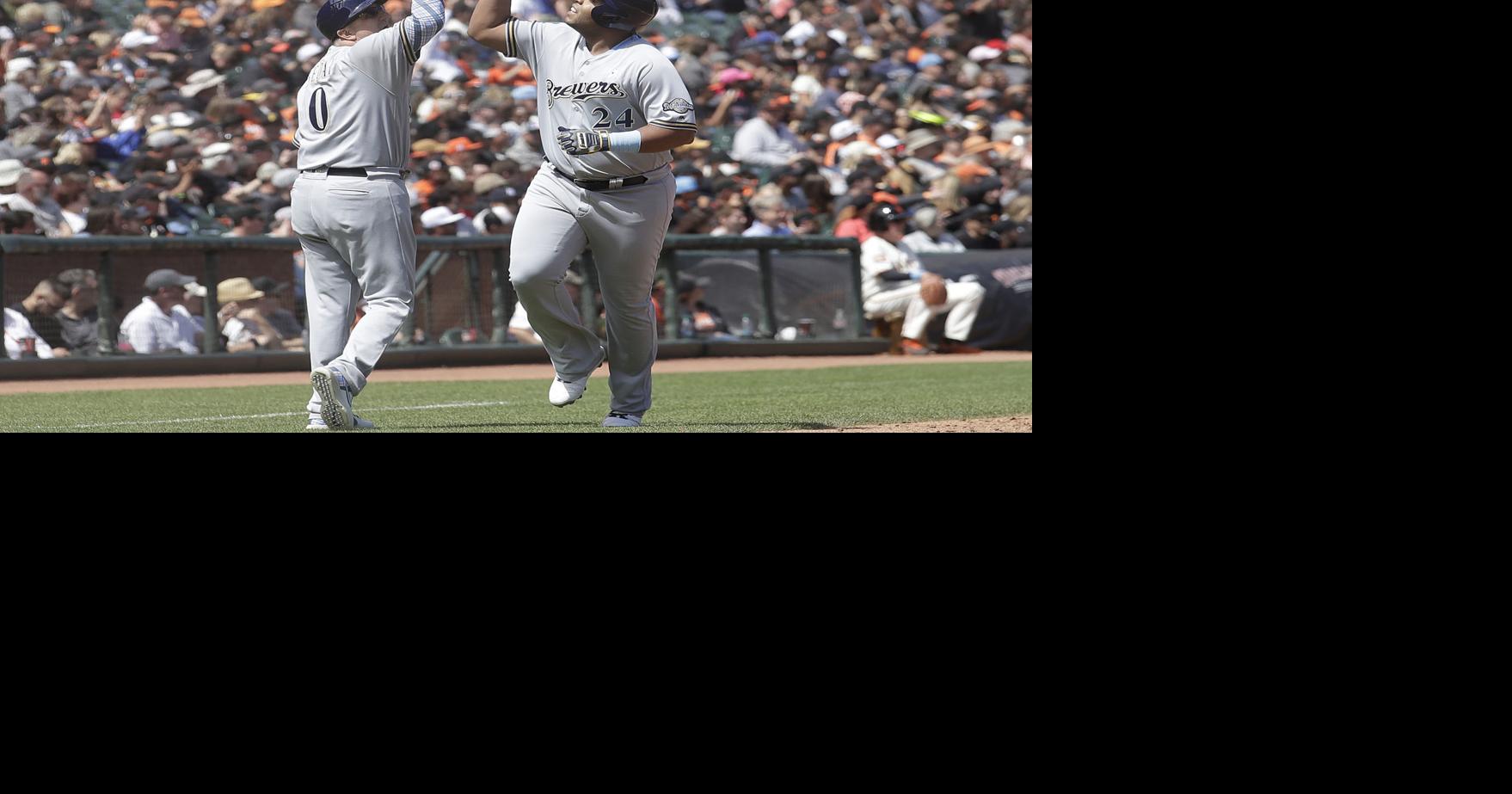 Matt Albers' clutch relief effort helps Brewers salvage final games of