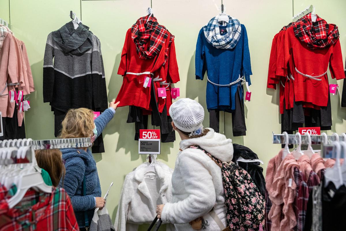How to save money on clothing, without sacrificing your style