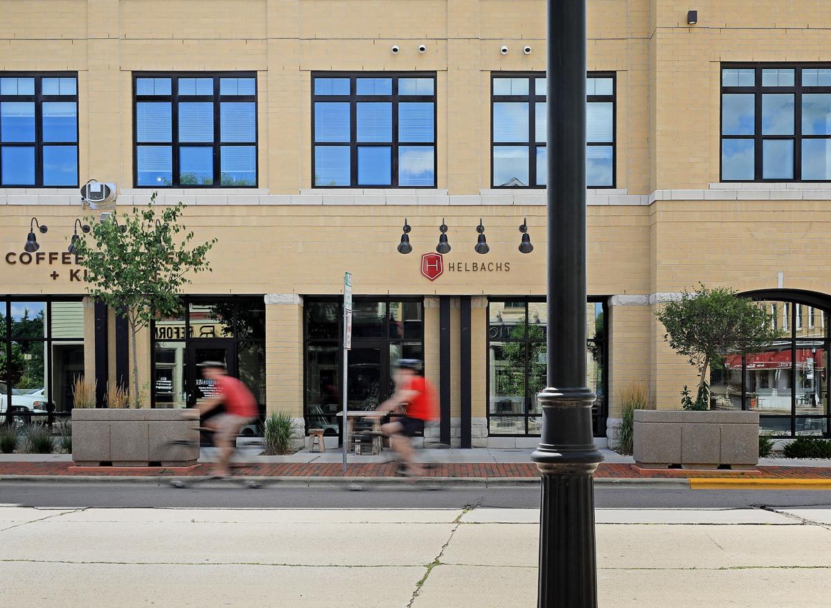 Middleton Coffee Shop Sues Over Local Mask Order Restaurants Madison Com