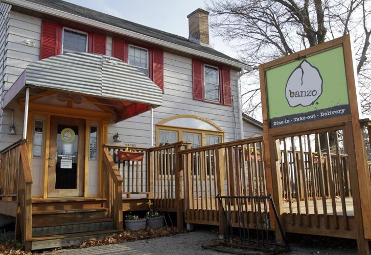 Banzo food cart finds a home for great Mediterranean fare