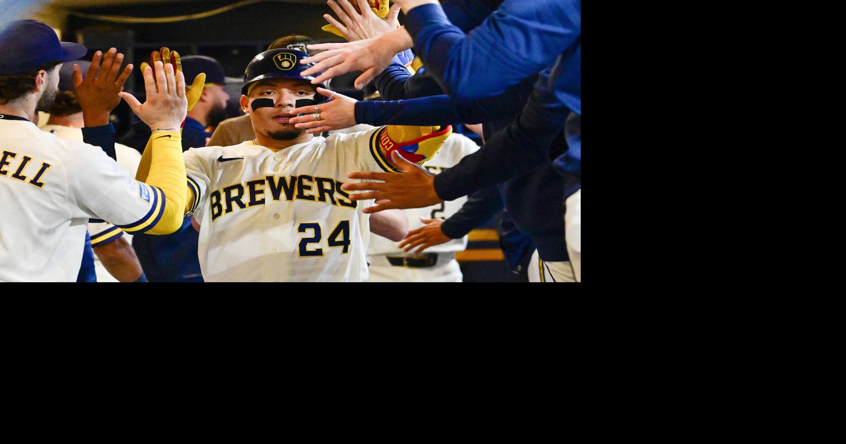 Photos: Brewers All-Star William Contreras in action during 2026 season