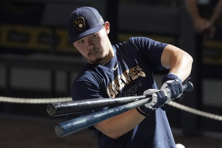 Should the Brewers Give Keston Hiura Another Shot?