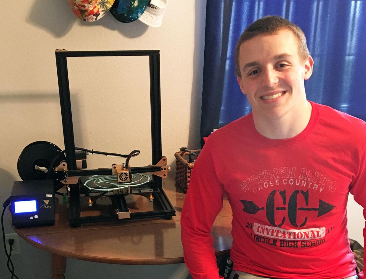 Sauk Prairie Student Creates Face Shields For Healthcare Workers Using 3d Printer Local News Madison Com