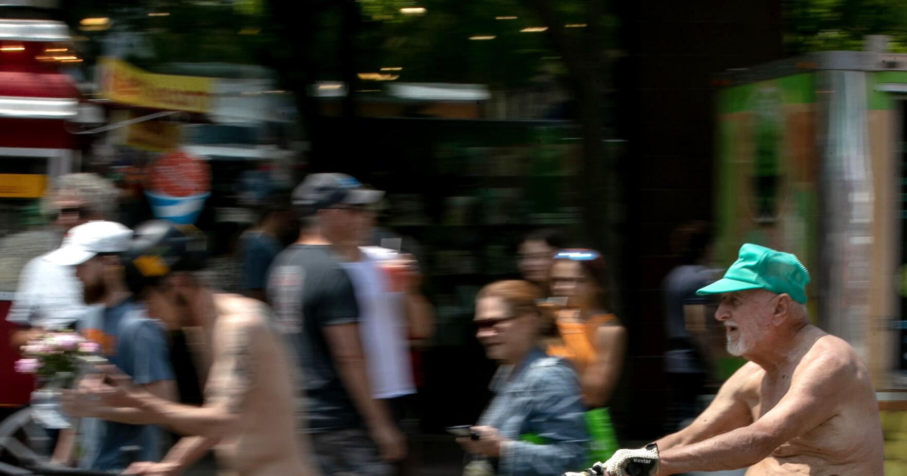 Madison's World Naked Bike Ride has no restrictions on kids - Vimarsana News