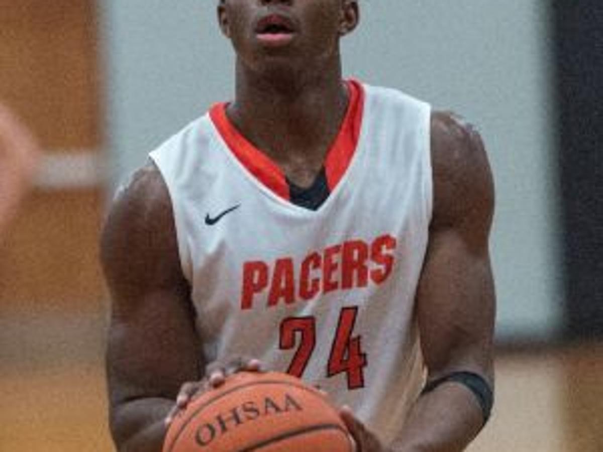 Badgers Men S Basketball Recruit Khalil Iverson Overcame