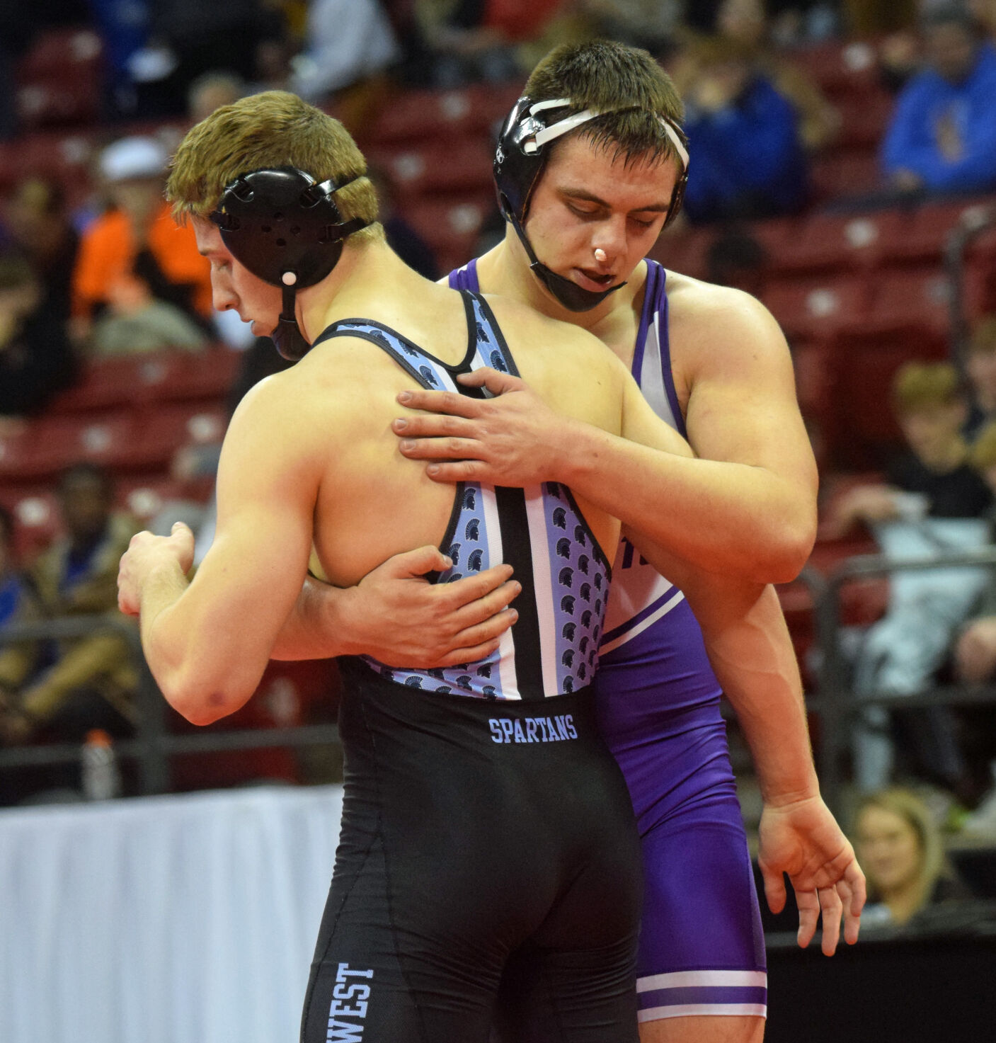 Reigning state champs pace too quick for Stoughton senior with 73-pound advantage pic