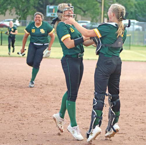 Gabby Fakes, Carlee Lapen Celebrate Sectional Title