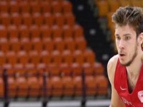 Former Badgers Star Ethan Happ Home From Italy In Self Quarantine Wisconsin Badgers Men S Basketball Madison Com