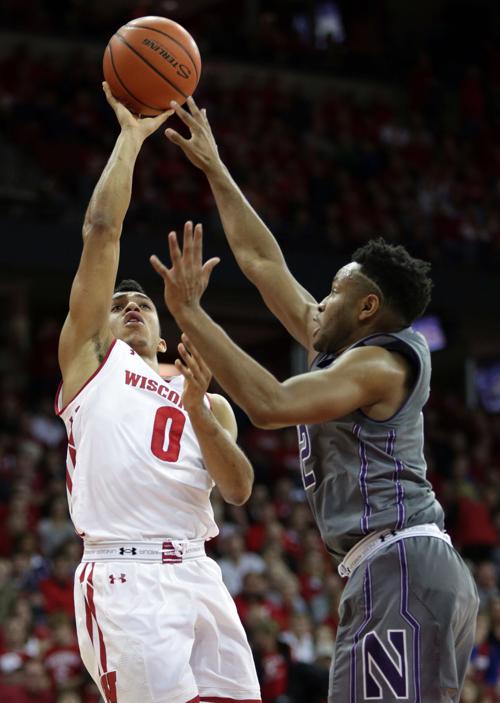 Badgers Men S Basketball Live Blog From Wisconsin Michigan In Ann