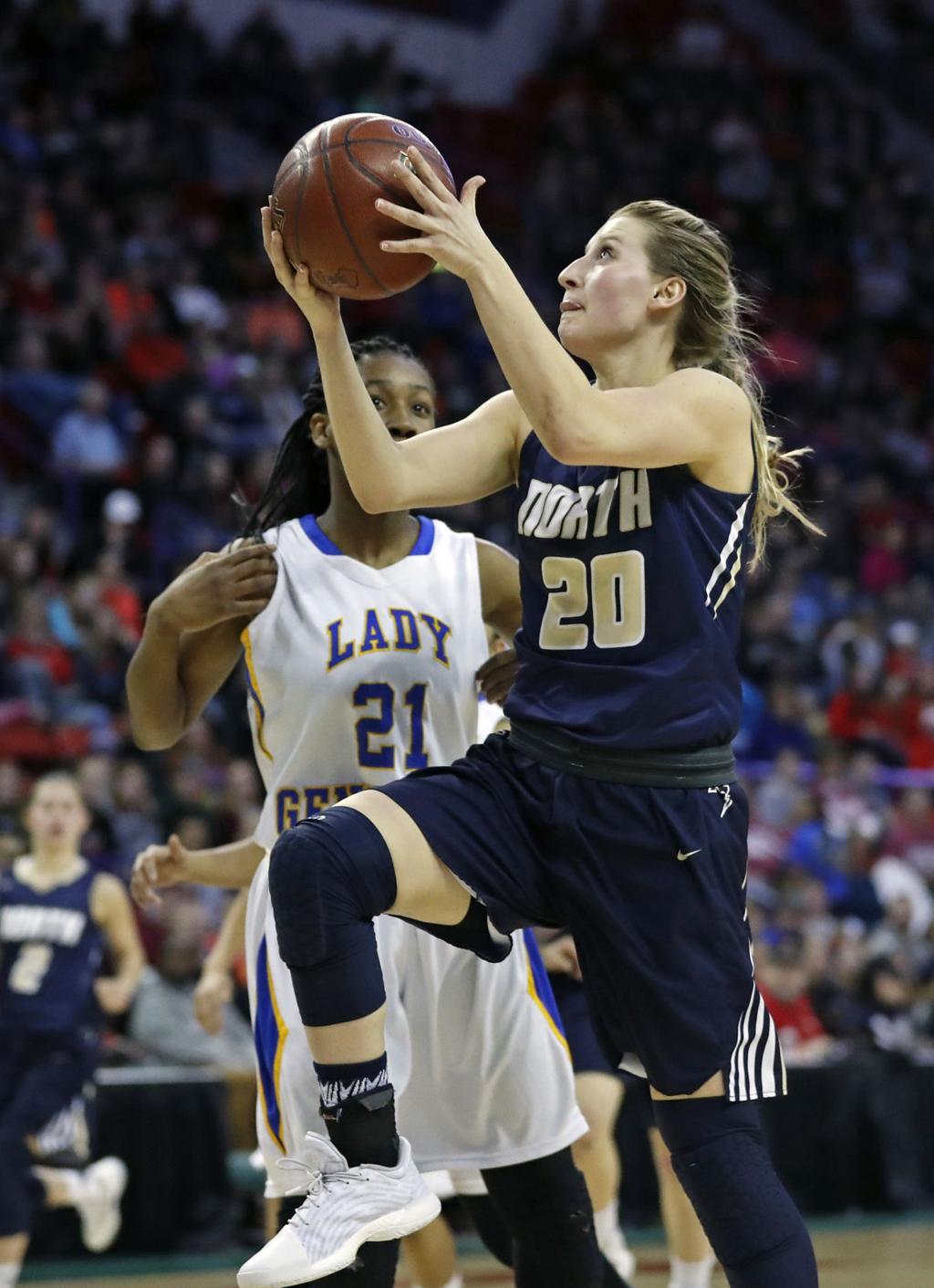 Wiaa Girls Basketball Intercepted Hug Caught On Video Backing Wiaa Into A Public Relations Corner Once Again