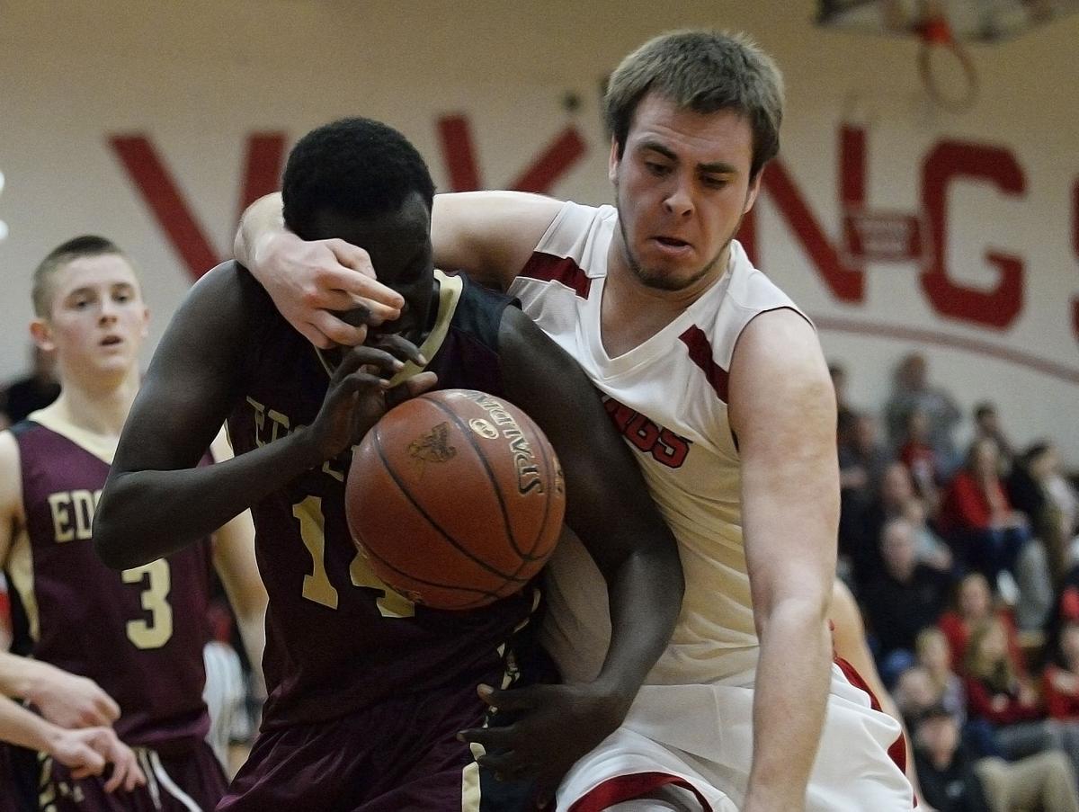 Prep Boys Basketball Mandela Deang Helps Edgewood Knock Off