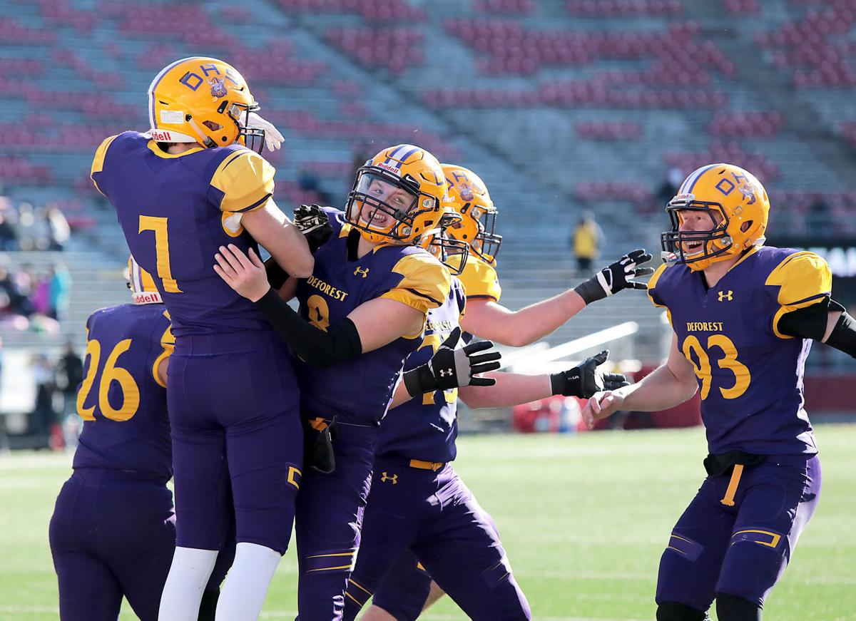 DeForest wins Division 3 state football title with touchdown, 2-point