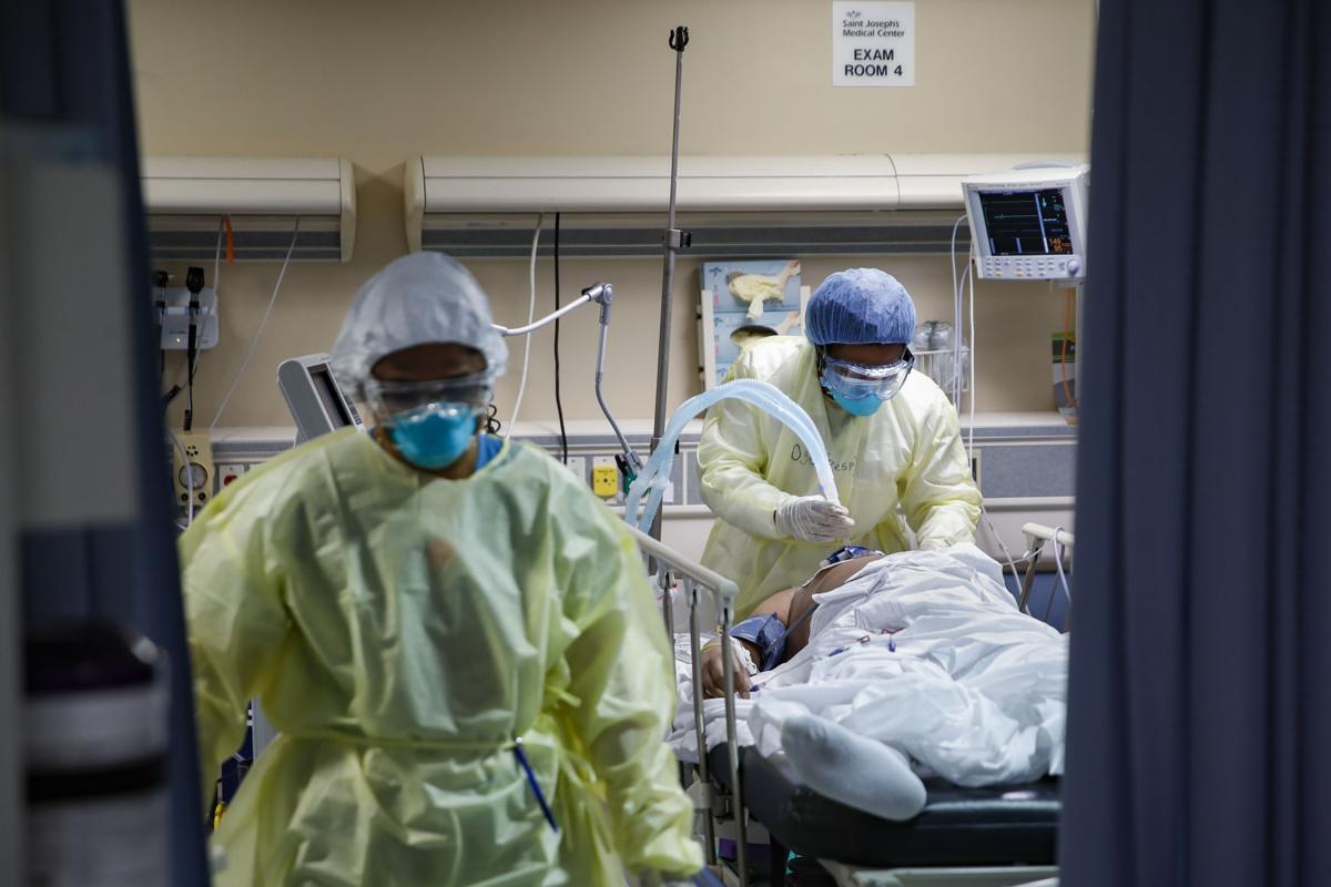Inside A New York Er Photos Stories Capture Scene Of Hospital Besieged By Coronavirus National News Madison Com