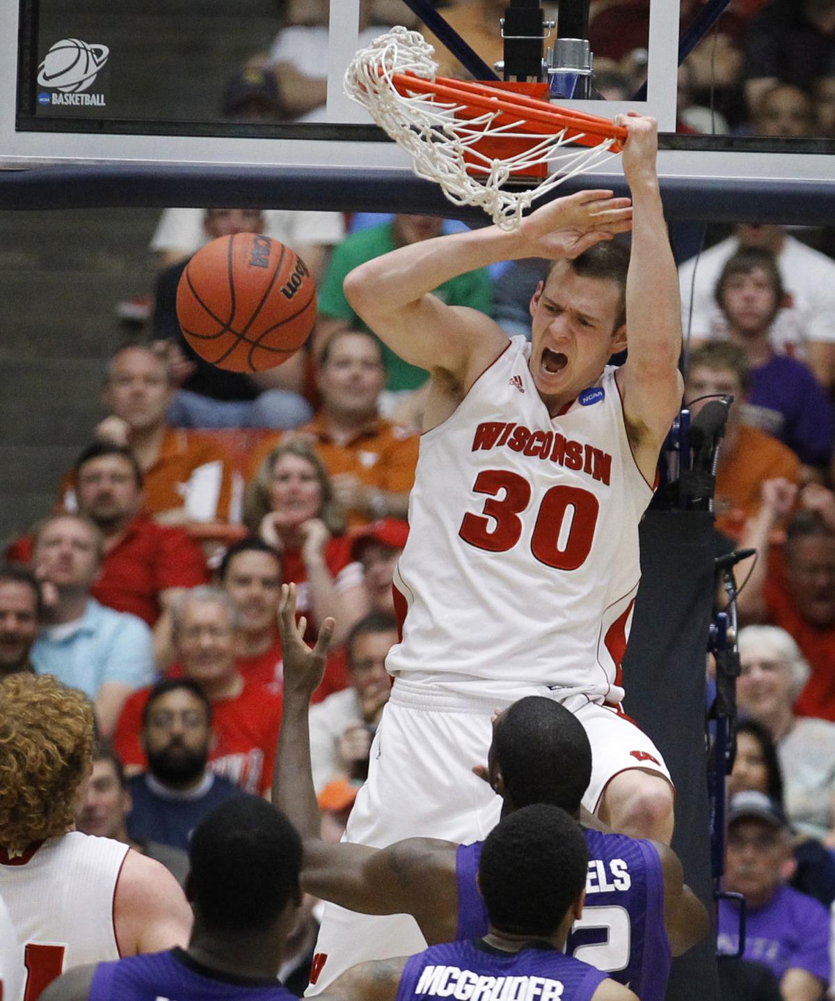 Former Badgers Forward Jon Leuer Weighs Return To Pros Vs Health