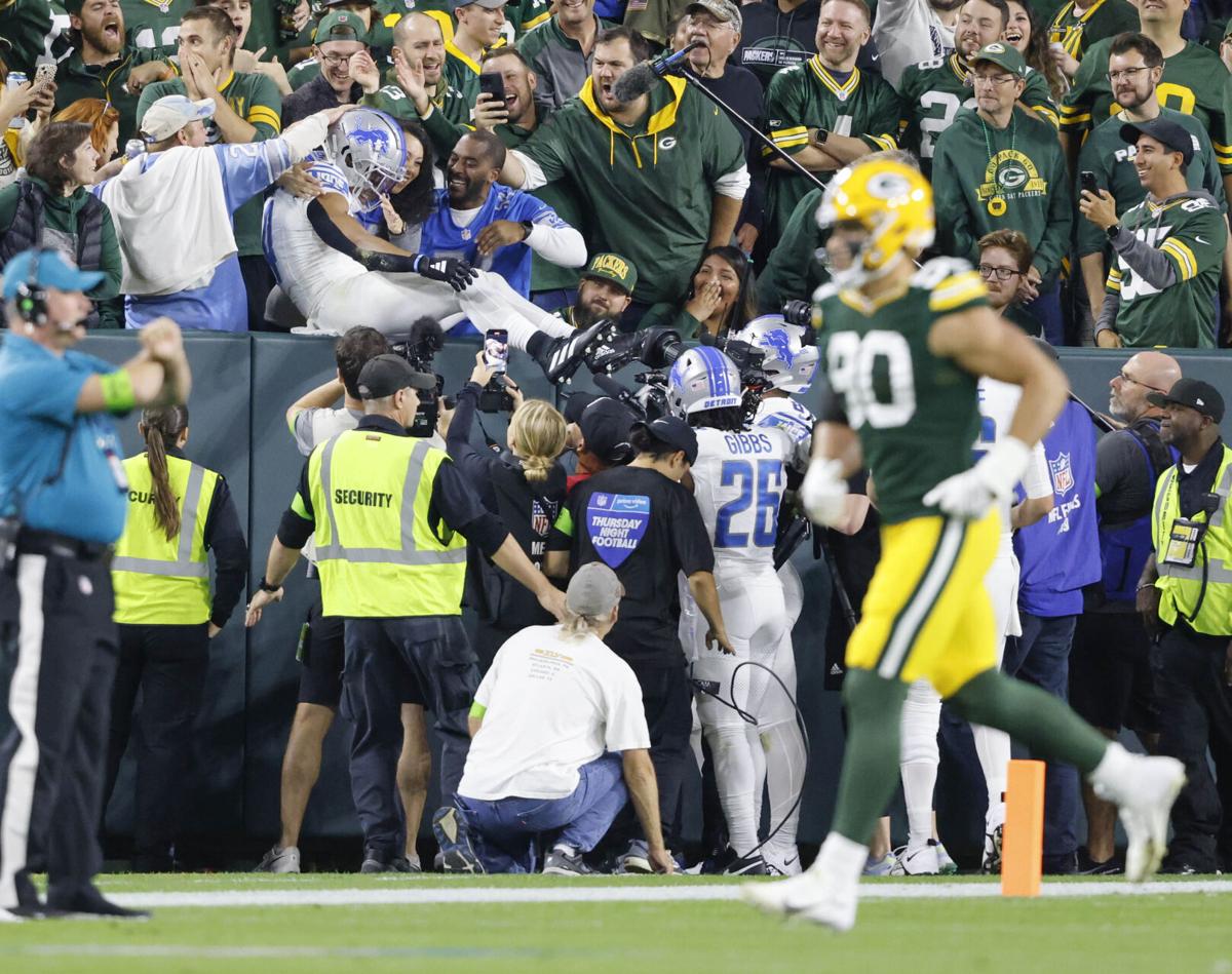 Lions-Packers draws largest viewership for Sunday Night Football finale in  6 years 