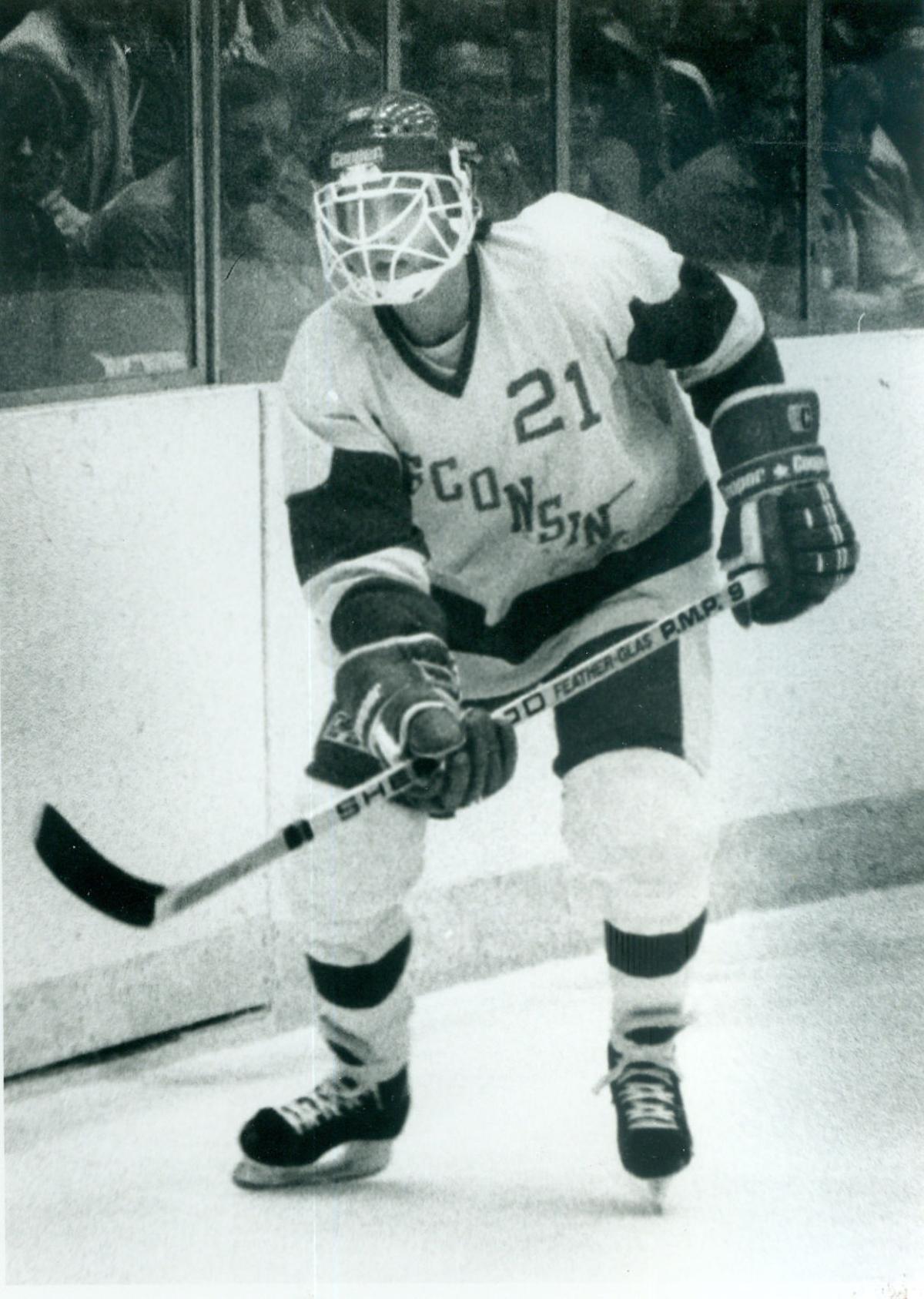 Dean Blais named to 2020 U.S. Hockey Hall of Fame Class - UND Today