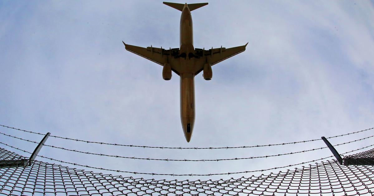 Dane County Regional Airport offering nonstop service to 2 Badger football games