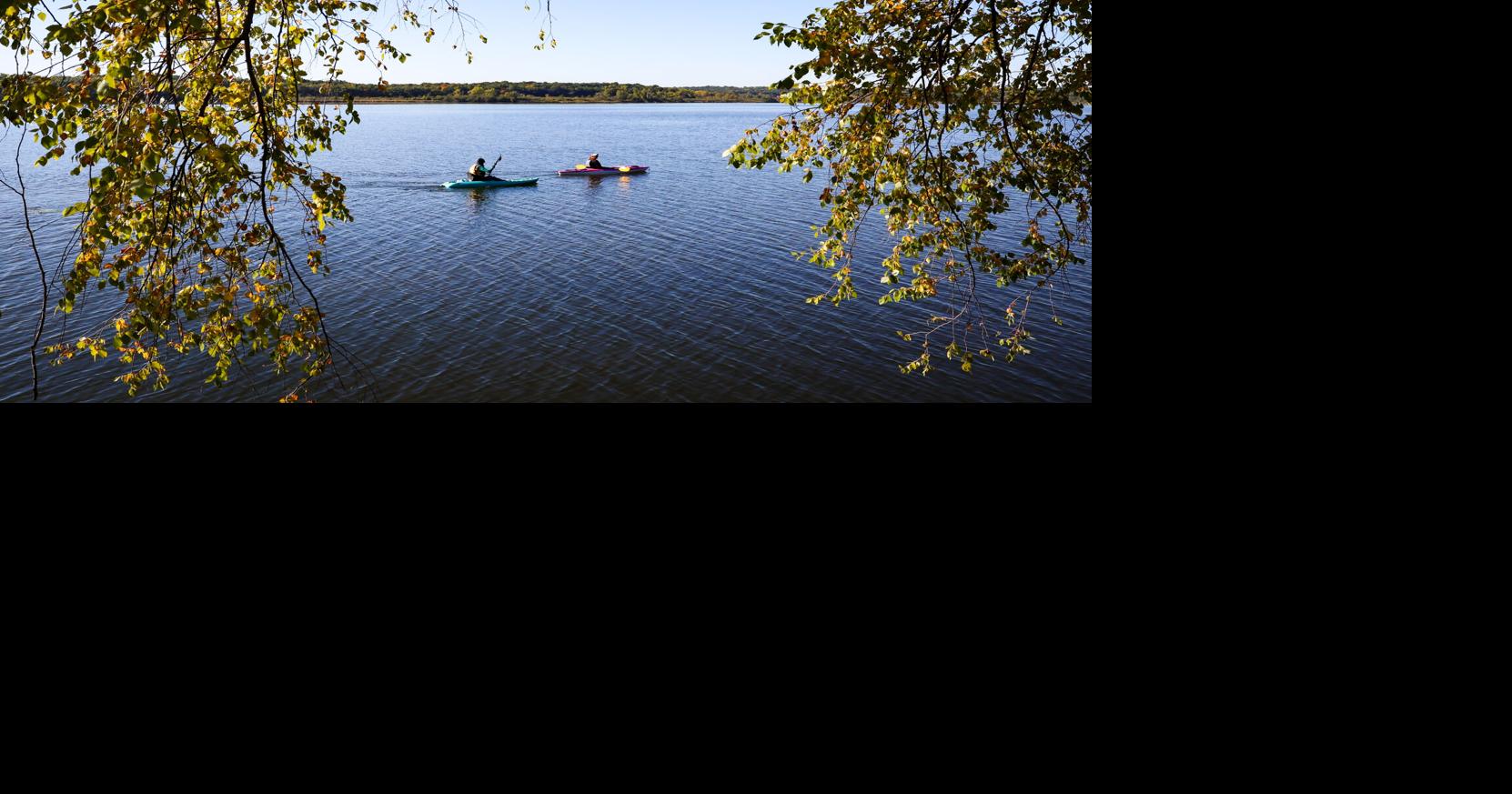 Photo of the day: Kayaking through changing seasons