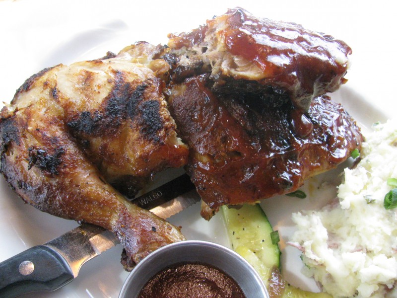 Bonfyre American Grille: Herb roasted chicken and BBQ ribs