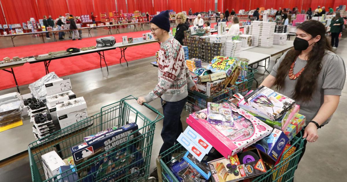 Thanks for donors, Empty Stocking Club a success