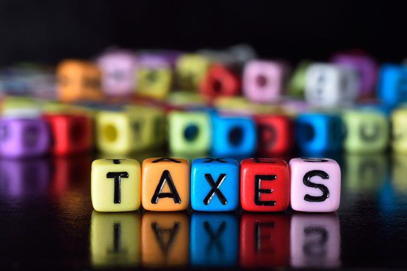 5 Smart Tax-Saving Moves to Make Before January 1