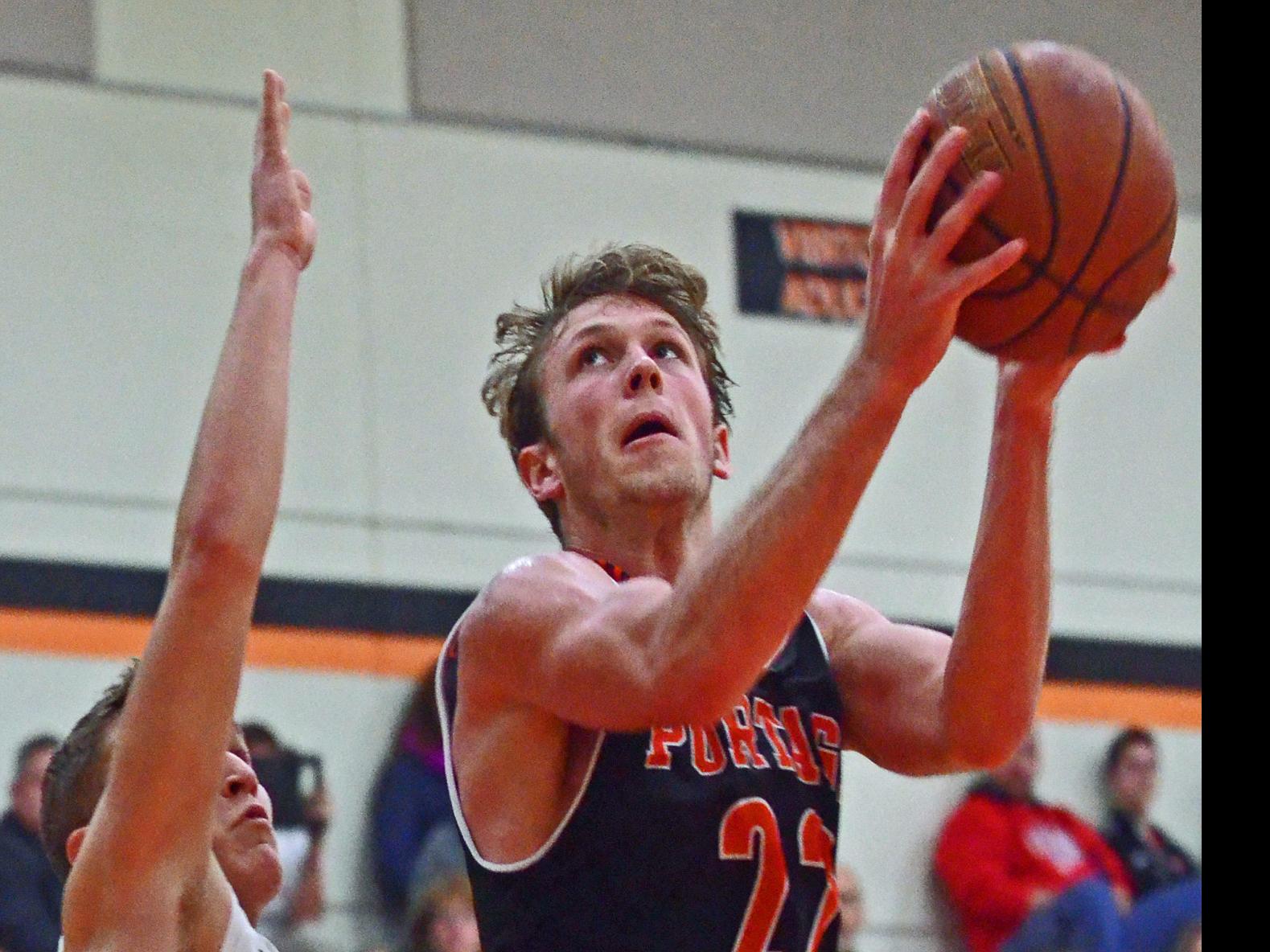 Portage S Eli Considine Commits To Wheaton College For Men S