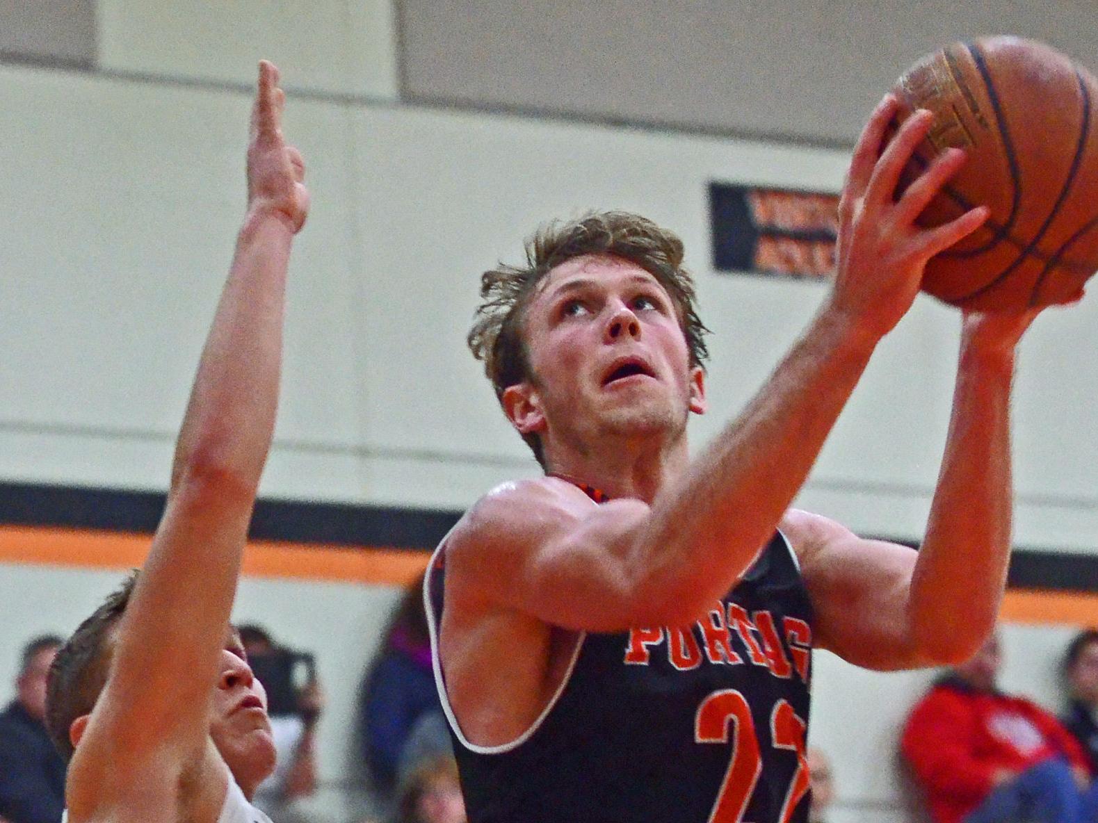 Portage S Eli Considine Commits To Wheaton College For Men S