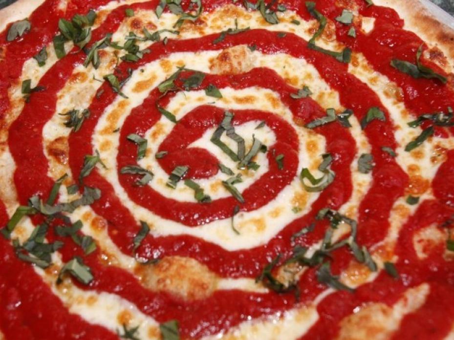 Salvatore S Makes Pizza From Sun Prairie With Love Dining Reviews Madison Com