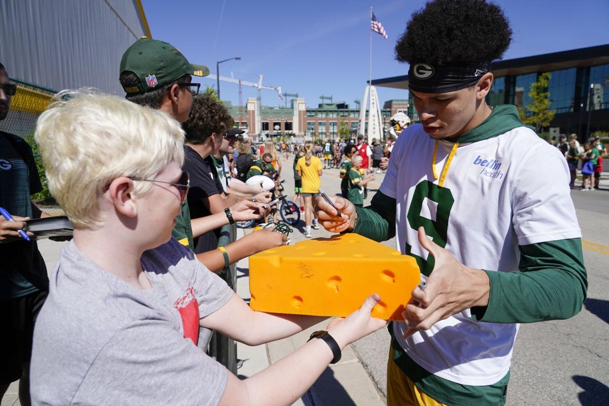 AJ Dillon tells Packers to send Brewers cheeseheads for celebration