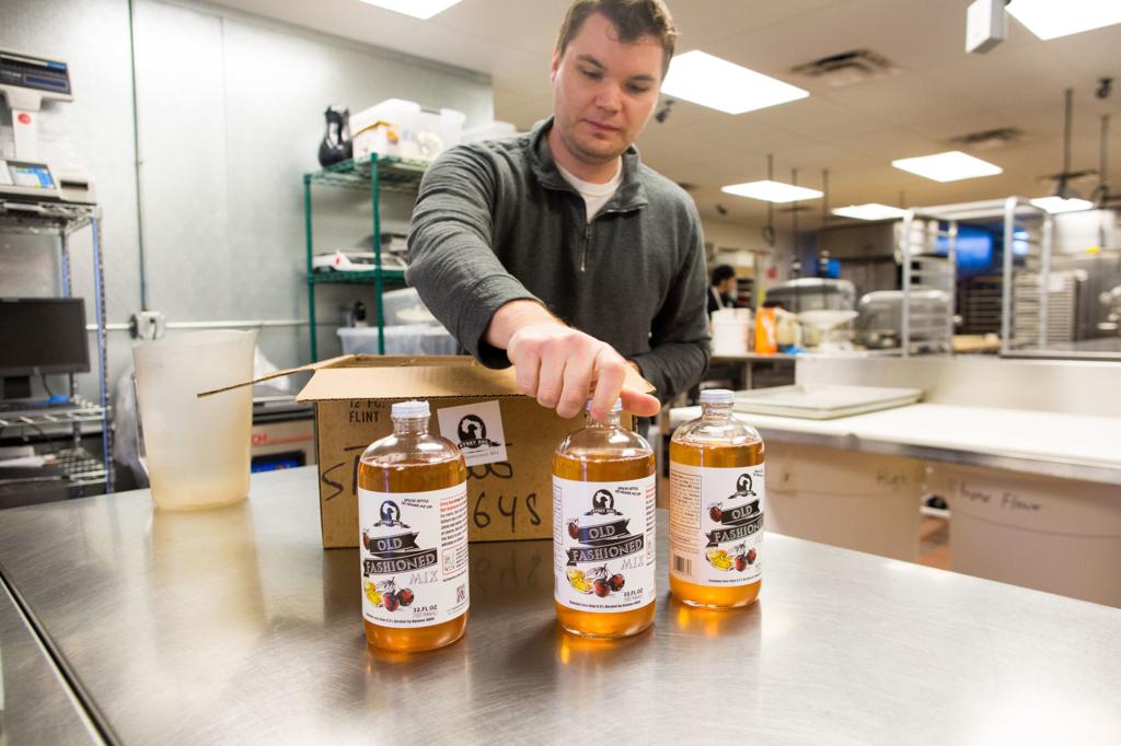 Mix Maker Strey Dog Has A Sweet Idea For Easier Old Fashioneds Food Drink Madison Com