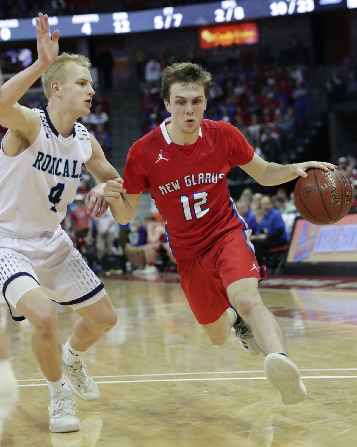 Photos New Glarus 44 Manitowoc Roncalli 41 Boys Basketball