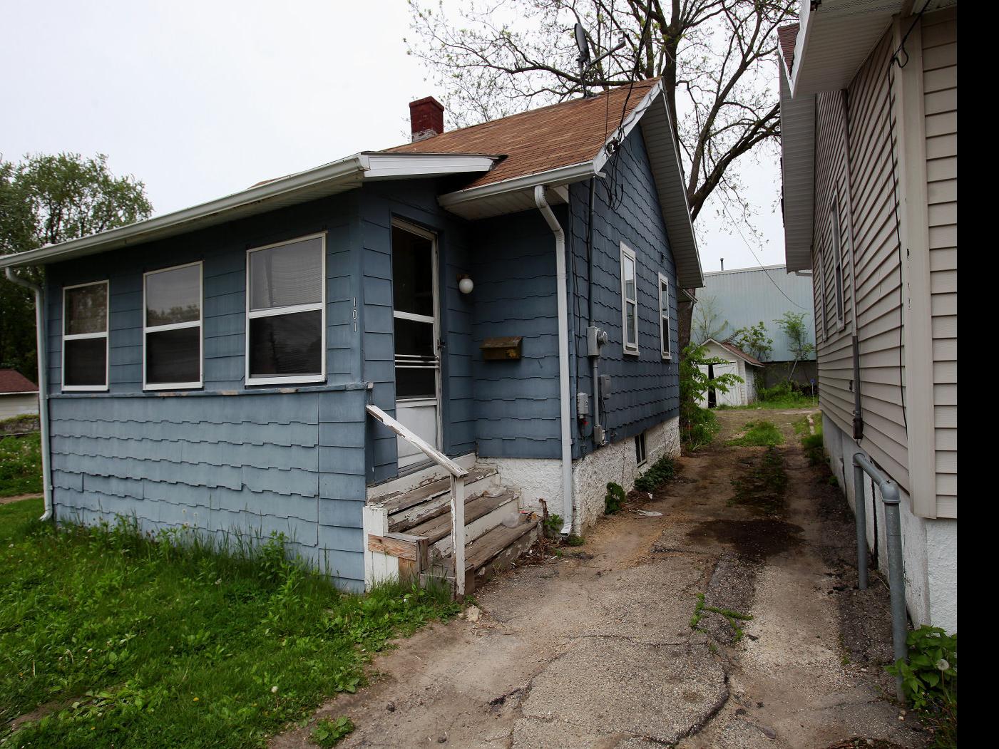 How do i report my landlord for being a slumlord Welcome To Petersonville Madison Landlord Says He S Providing A Service Others Call Him A Slumlord Local News Madison Com