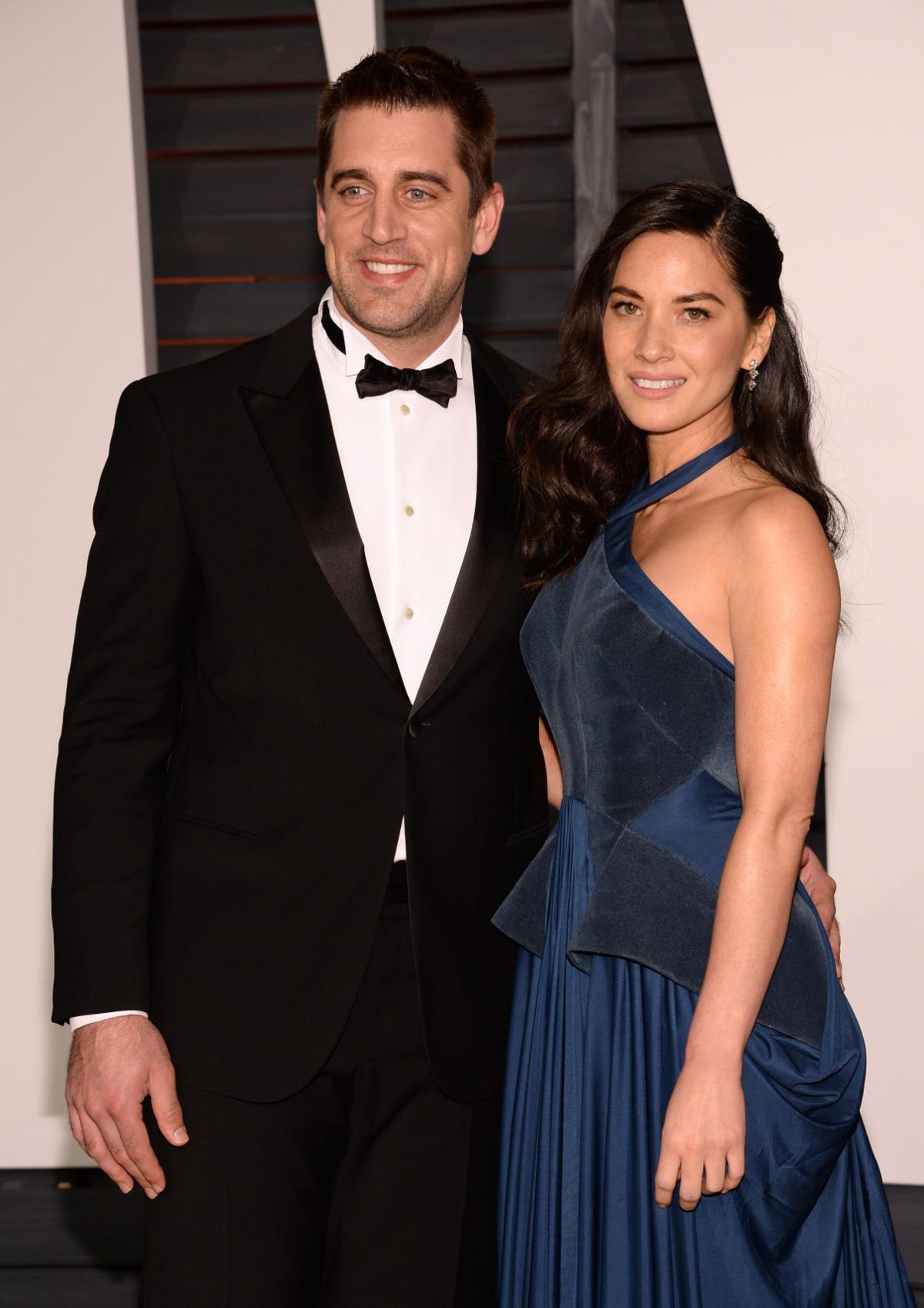 22 Times Aaron Rodgers And Olivia Munn Were Too Cute For