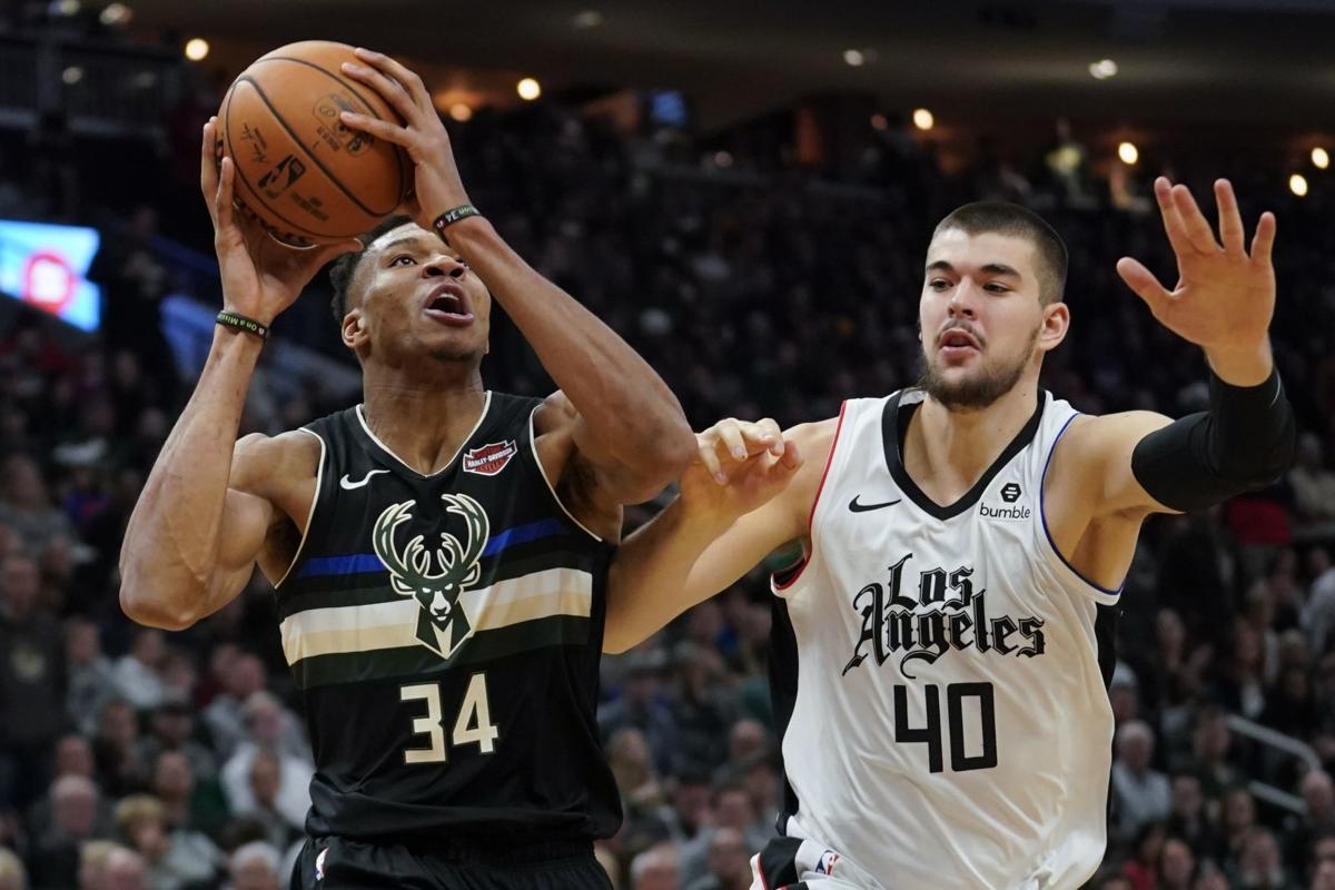 bucks photo 12-7