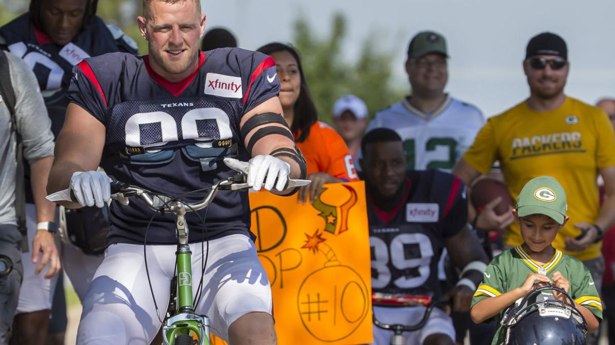 Tom Oates Texans J J Watt Loves Wisconsin And The Feeling Is Mutual Pro Football Madison Com