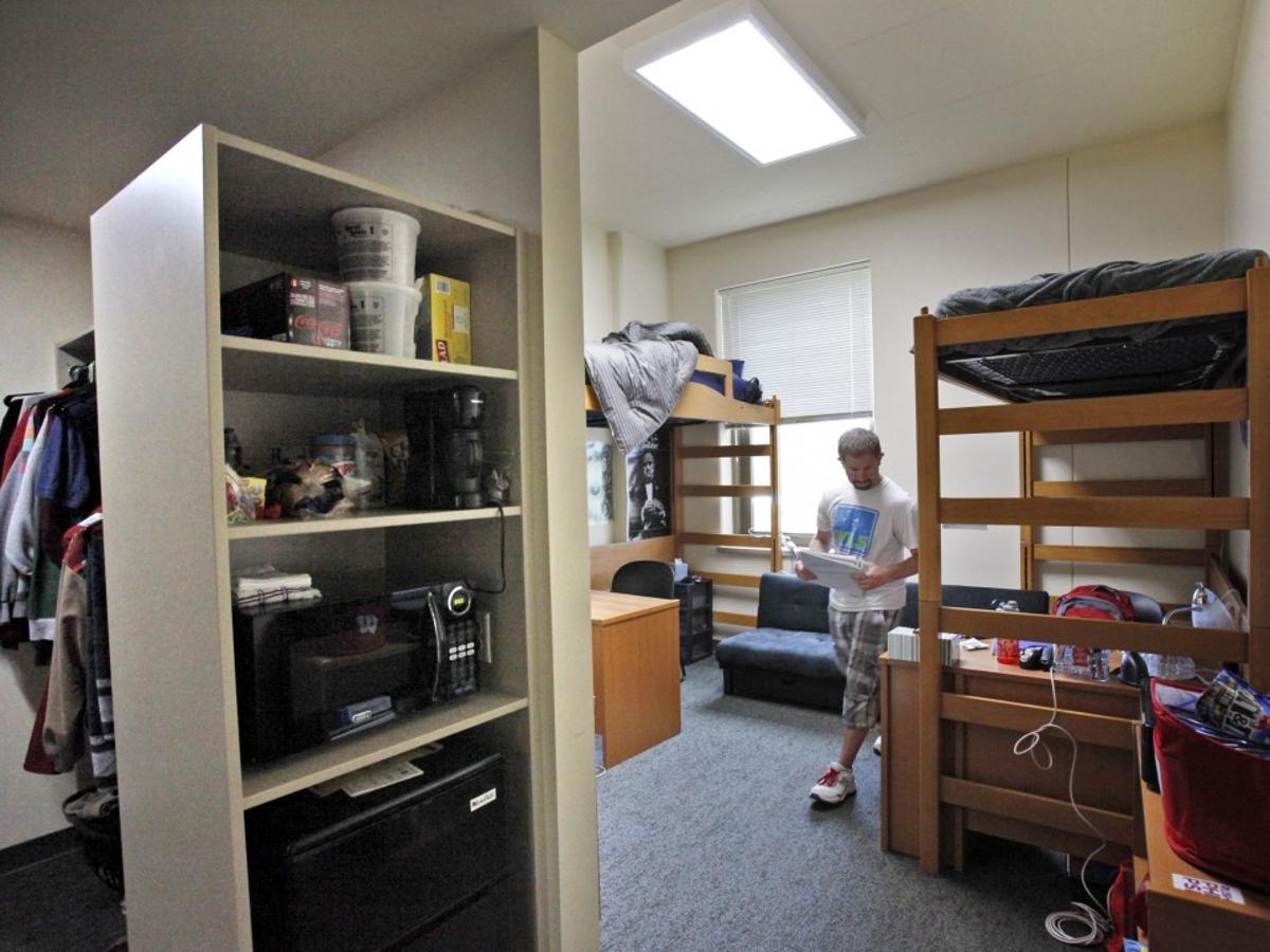 Newly Opened Dejope Residence Hall Offers Swanky Dorm Experience To Uw Madison Students Higher Education Madison Com