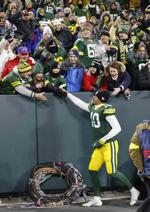 Rams Packers Football
