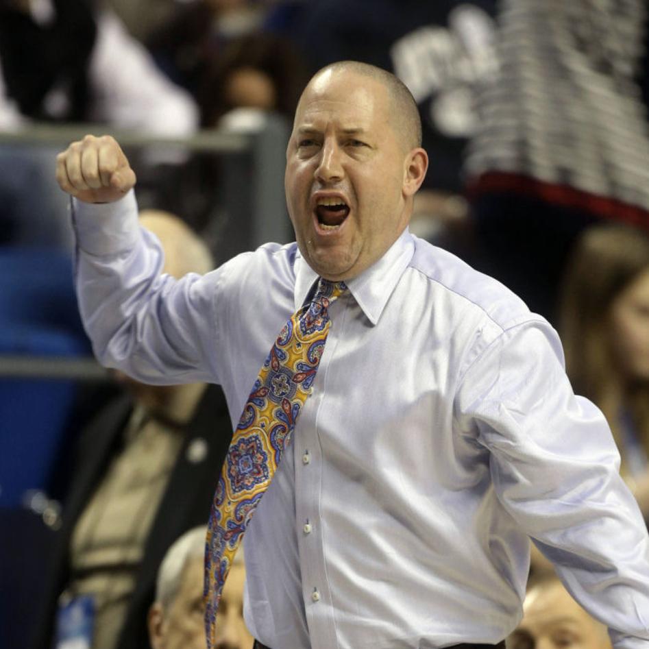Cory Jennerjohn Coaching Hire Just One Way For Marquette To Show Basketball Is Still Its Top Priority College Basketball Madison Com
