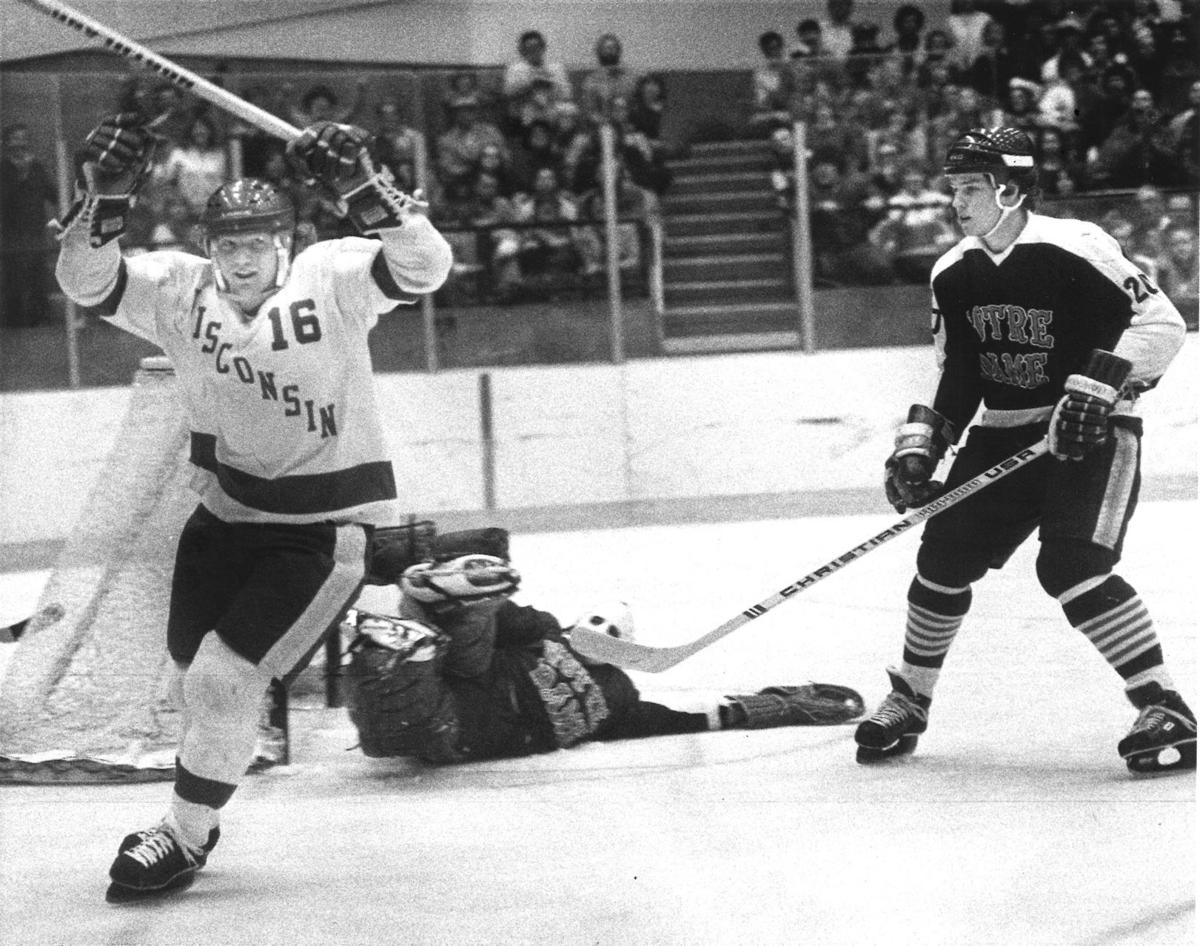 Badgers men's hockey: In book, former players remember Bob