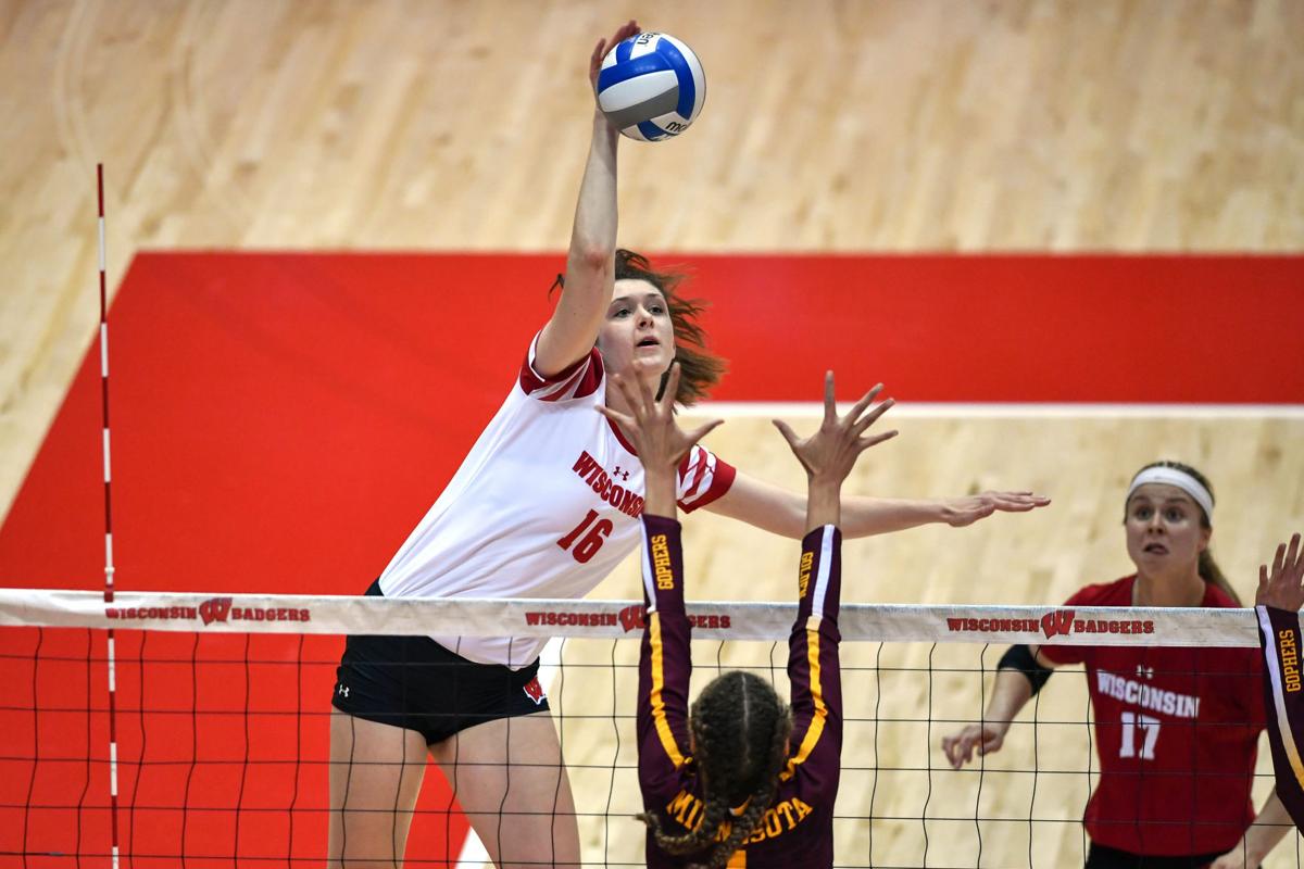 Rettke's kill, Badgers' blocks lead way in Wisconsin's first-ever  volleyball National Championship – WKTY