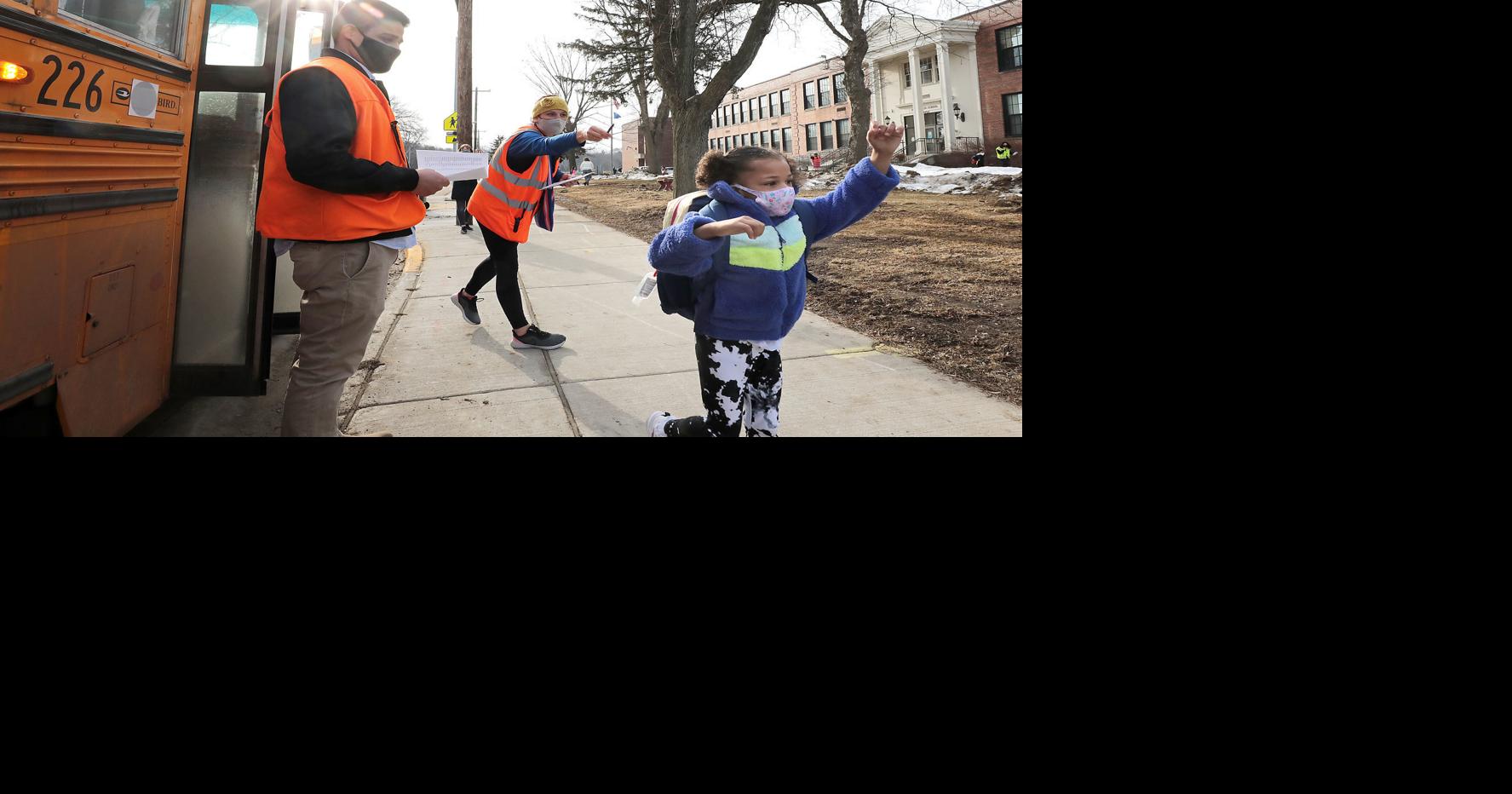 Back to school: Madison schools welcome kindergartners a year after ...