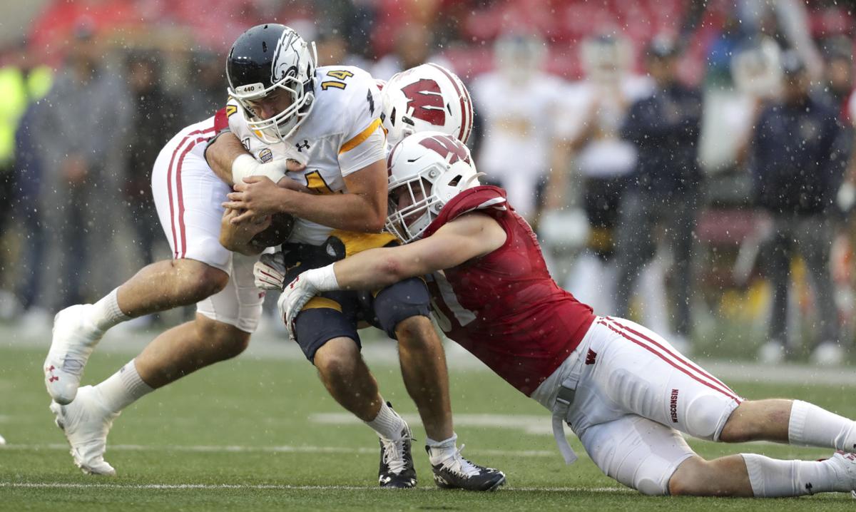 Badgers 48, Golden Flashes 0