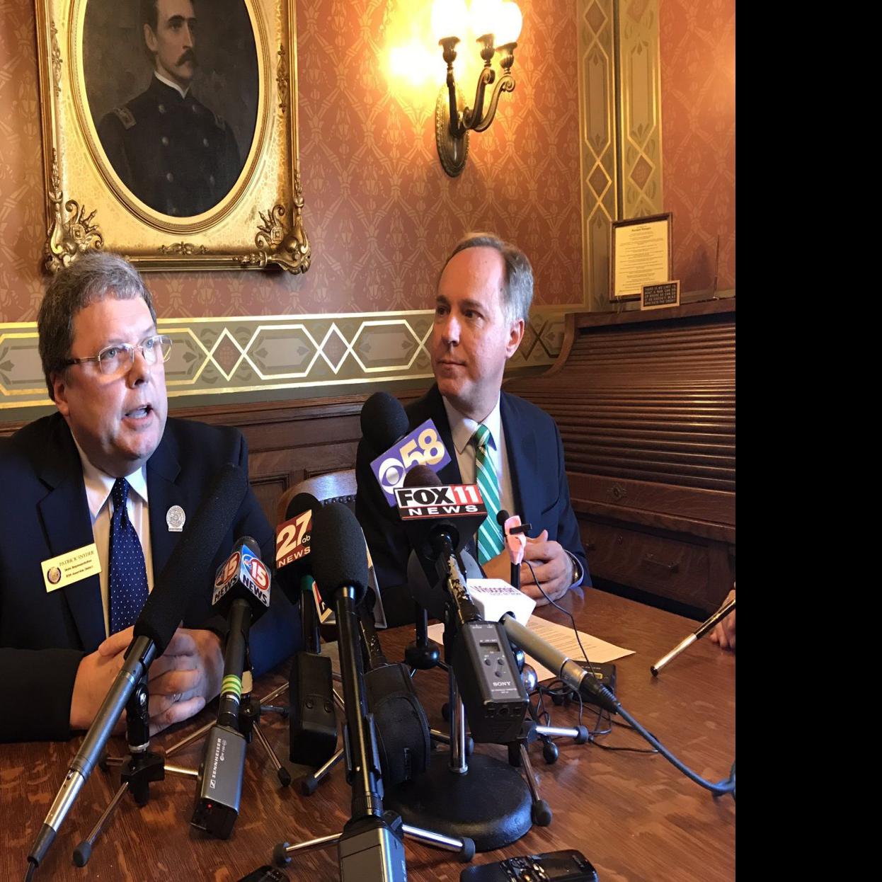 Number Of Foster Care Children In Wisconsin On The Rise Local Government Madison Com