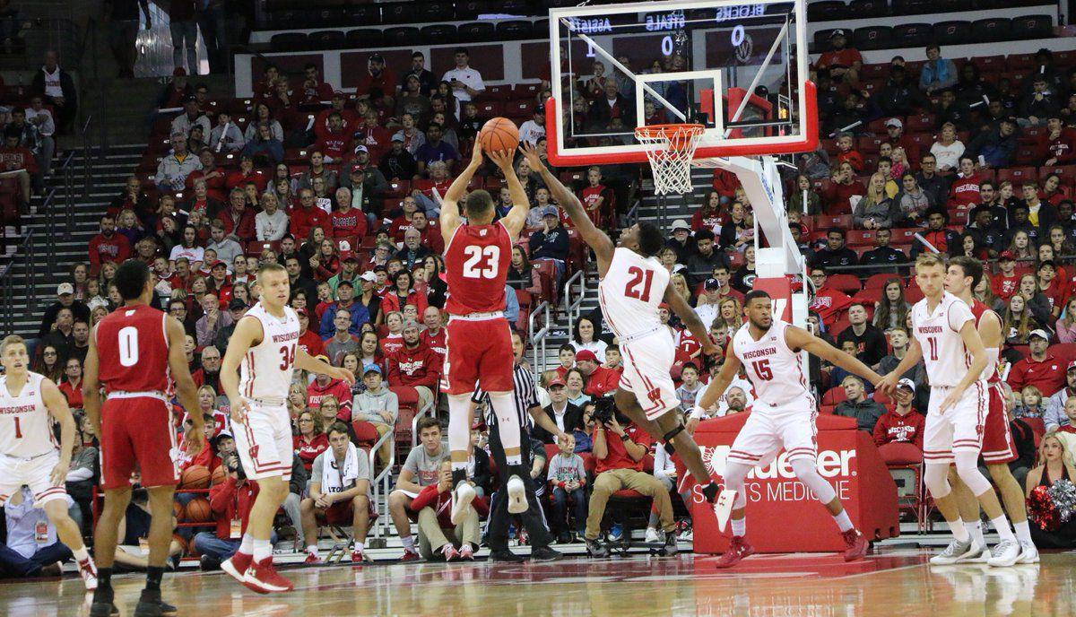 Badgers Men S Basketball Kobe King Scores Game High 16 Points In