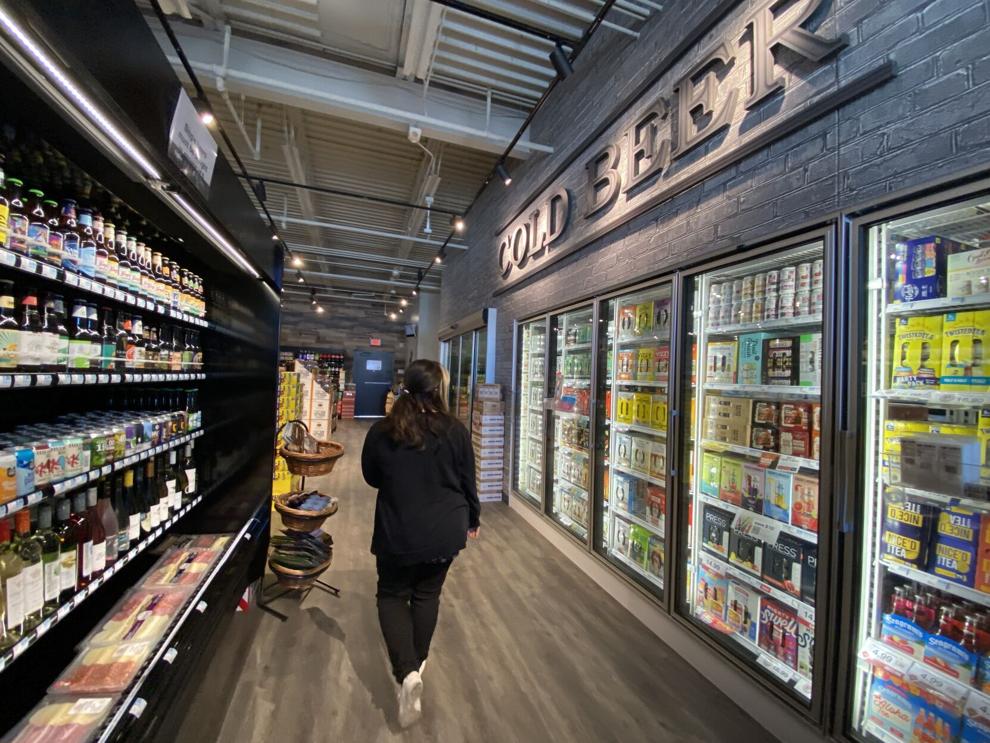 On Retail HyVee adds to the competition for liquor sales
